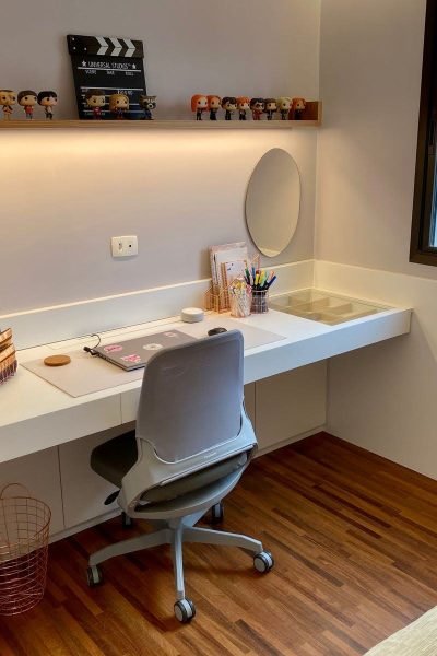 ESCRIVANINHA QUARTO DE MENINA